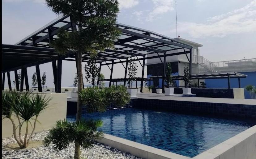休闲民宿 Leisure Homestay @The Venus Sitiawan Kampong Lumut Kiri Exterior photo